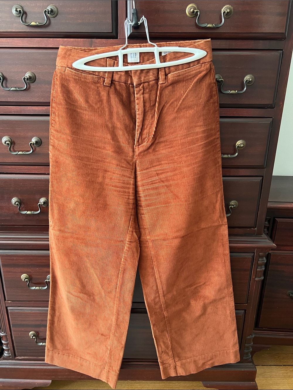 GAP Women's Corduroy Pants in Rust Orange
